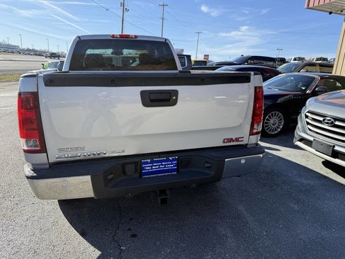 Used 2013 GMC Sierra 1500 SLE w/ Power Tech Package image 5