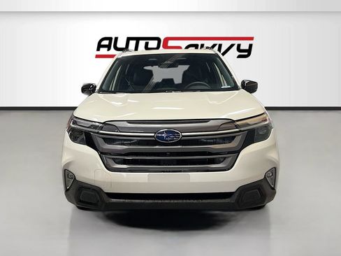 Used 2025 Subaru Forester Touring w/ Protection Package AWD/4WD image 2
