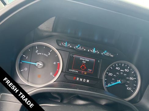 Used 2021 Ford F350 XLT w/ XLT Premium Package AWD/4WD image 2