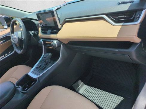 Certified 2025 Toyota RAV4 XLE w/ Convenience Package AWD/4WD image 22