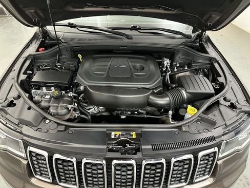 Used 2021 Jeep Grand Cherokee Limited AWD/4WD image 21
