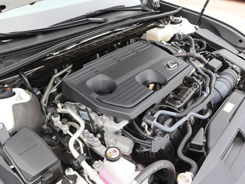 Used 2023 Lexus ES 300h w/ Premium Package FWD image 11