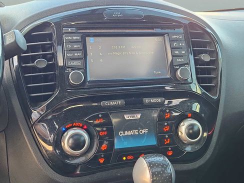 Used 2014 Nissan Juke SV w/ Navigation Package FWD image 25