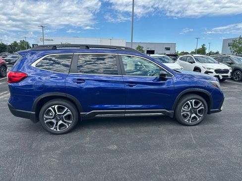 Certified 2026 Subaru Ascent Limited AWD/4WD image 9