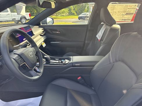 New 2025 Toyota Crown image 13