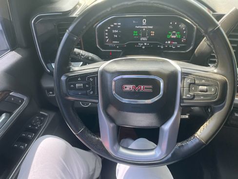 Used 2025 GMC Sierra 3500 SLE w/ Preferred Package AWD/4WD image 20