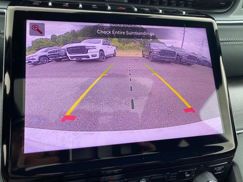 New 2025 Jeep Grand Cherokee L Limited image 12