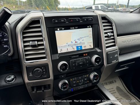 Used 2017 Ford F250 Platinum w/ Platinum Ultimate Package AWD/4WD image 19