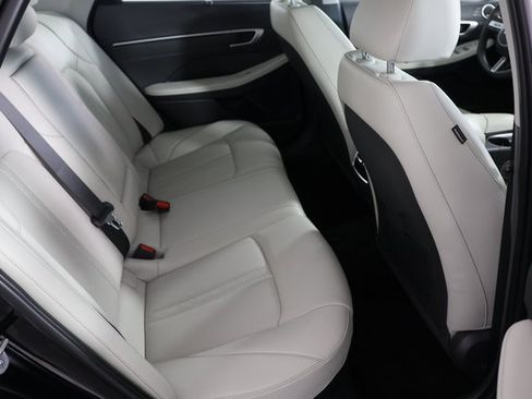 Certified 2024 Hyundai Sonata Limited image 23