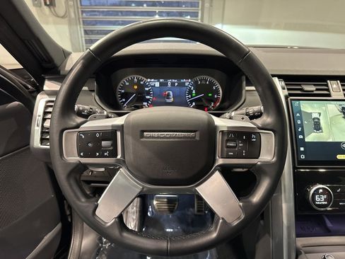 Used 2023 Land Rover Discovery S R-Dynamic image 28
