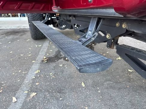 Used 2017 Ford F350 Lariat w/ Lariat Ultimate Package AWD/4WD image 32