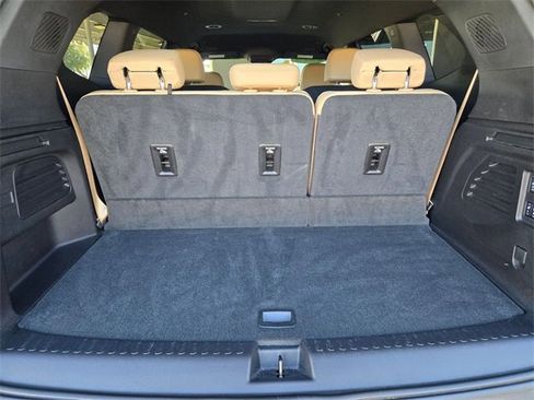 Used 2025 Buick Enclave Preferred w/ Power Package image 19