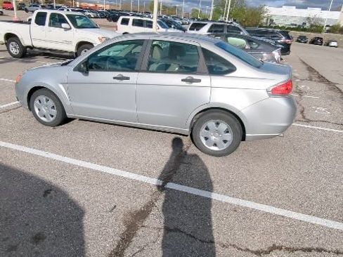 Used 2009 Ford Focus S image 2