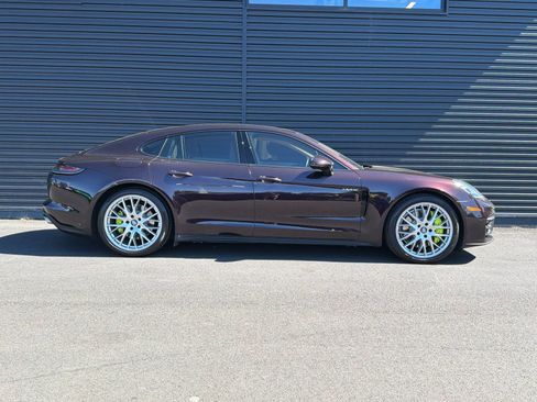 Used 2023 Porsche Panamera AWD/4WD image 10
