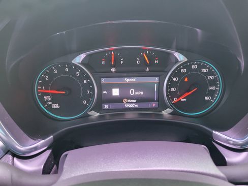Used 2020 Chevrolet Equinox LT FWD image 15