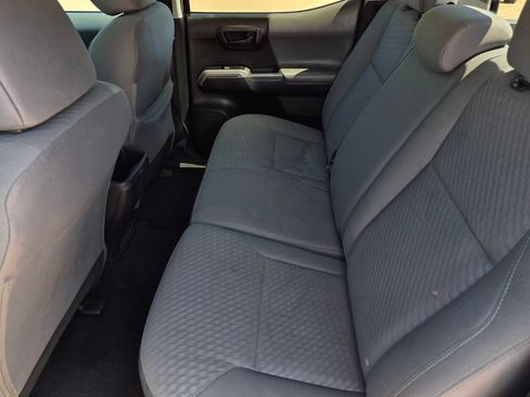 Used 2022 Toyota Tacoma SR5 RWD image 29