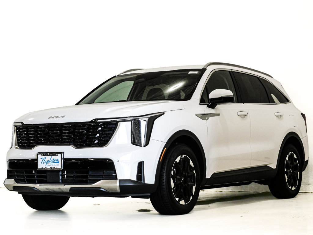 Used 2024 Kia Sorento S FWD image 3
