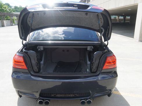 Used 2011 BMW M3 Convertible RWD image 33