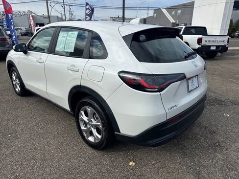 Certified 2023 Honda HR-V LX image 16