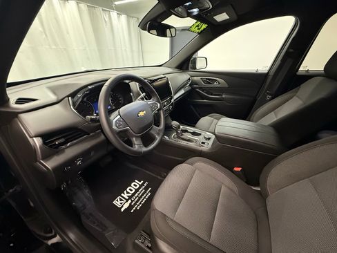Used 2024 Chevrolet Traverse LT w/ LPO, Floor Liner Package AWD/4WD image 11