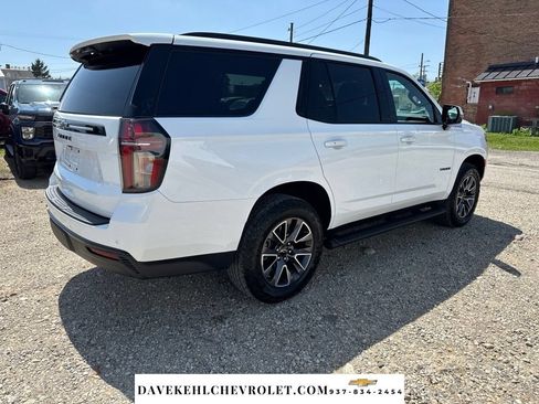 Used 2023 Chevrolet Tahoe Z71 w/ Luxury Package AWD/4WD image 5