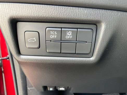 Used 2019 MAZDA CX-5 Touring FWD image 16