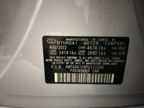 Used 2023 Genesis G70 2.0T w/ Sport Prestige Package image 28