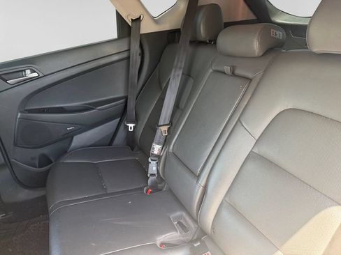 Used 2018 Hyundai Tucson SEL Plus AWD/4WD image 36
