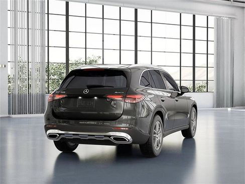 New 2026 Mercedes-Benz GLC 300 4MATIC image 23