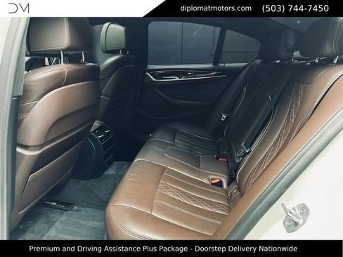 Used 2018 BMW 540i RWD image 23