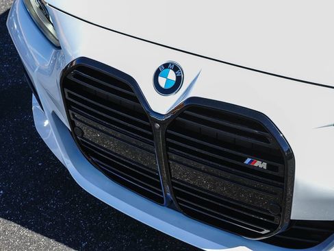 Used 2025 BMW M440i RWD image 11