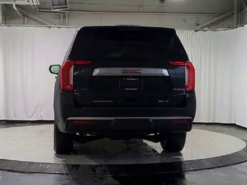 Used 2021 GMC Yukon XL SLT image 9