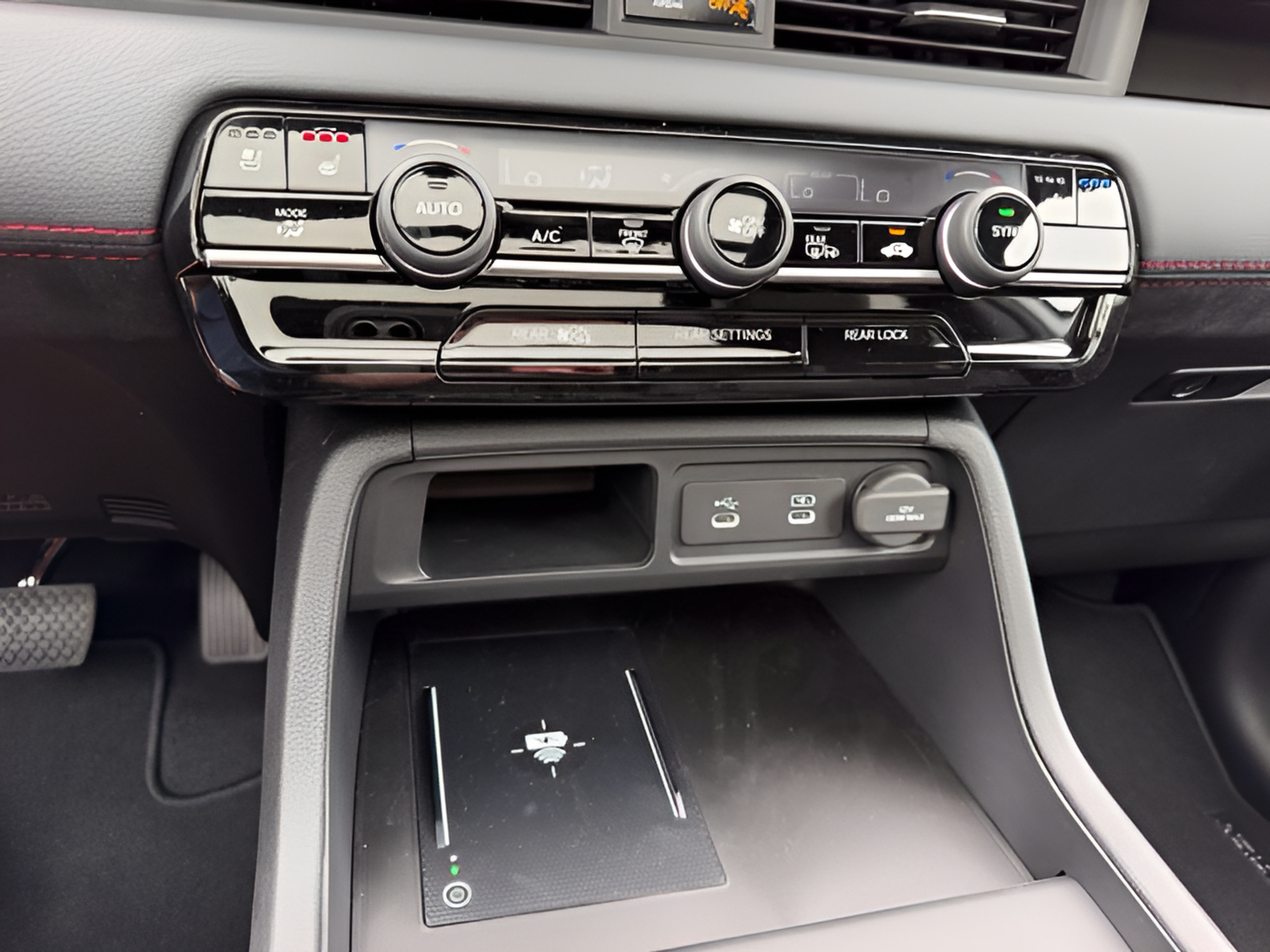 New 2026 Honda Pilot Black Edition image 18