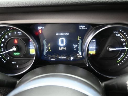 Used 2021 Jeep Wrangler Unlimited Rubicon 4xe w/ Steel Bumper Group image 19