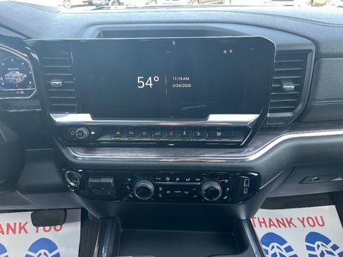 Used 2024 Chevrolet Silverado 1500 LTZ image 25