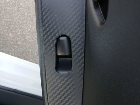 Used 2024 Nissan Sentra SV image 31