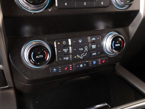 Used 2021 Ford F250 Platinum w/ FX4 Off-Road Package image 8