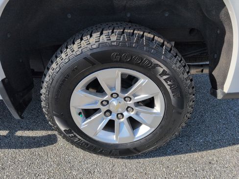 Used 2020 Chevrolet Silverado 1500 LTZ image 6