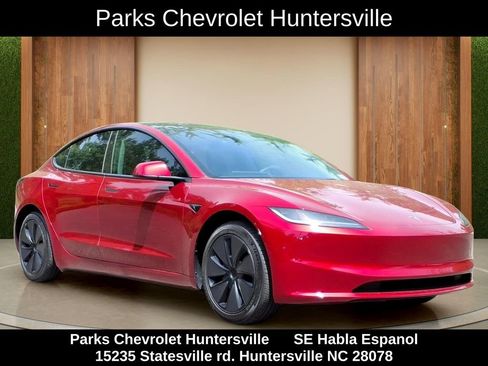 Used 2025 Tesla Model 3 Long Range RWD image 1