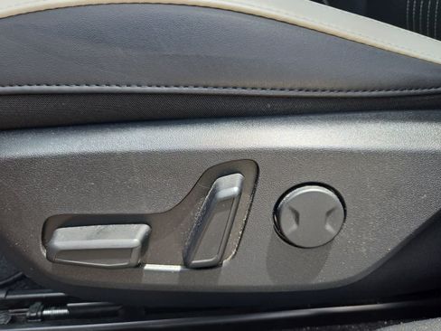 Certified 2023 Kia EV6 GT-Line AWD/4WD image 15