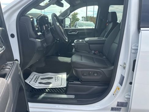 New 2026 Chevrolet Silverado 2500 LTZ image 16
