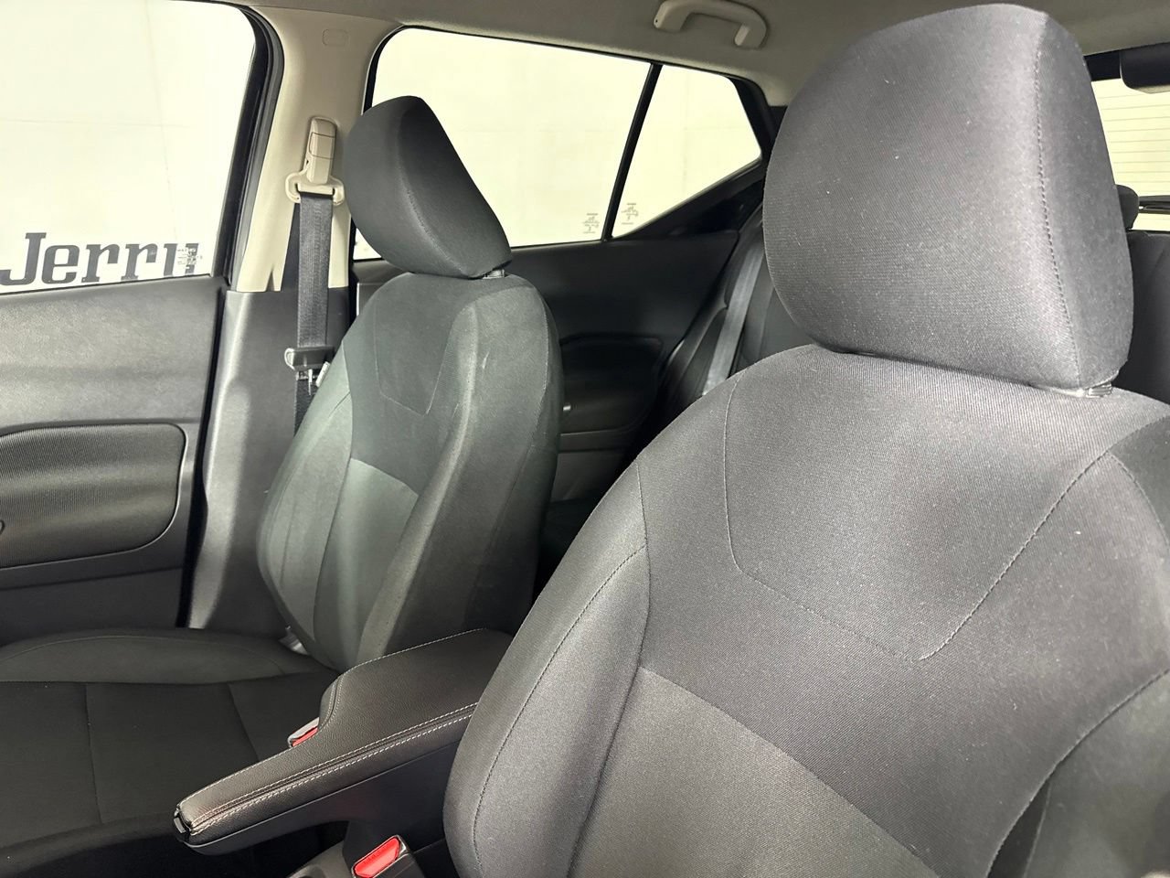 Used 2024 Nissan Kicks S FWD image 12