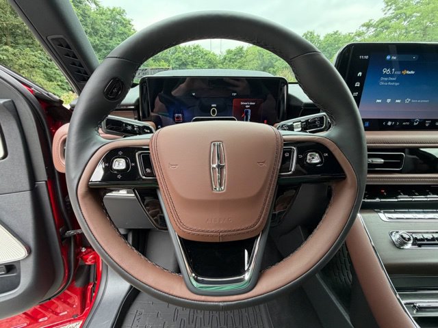 New 2026 Lincoln Aviator Reserve AWD/4WD image 8