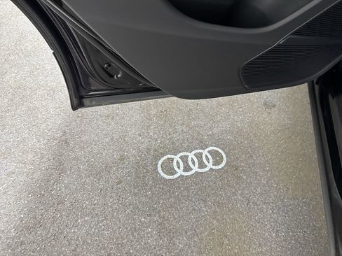 Used 2025 Audi Q8 Premium Plus w/ Premium Plus Package image 18