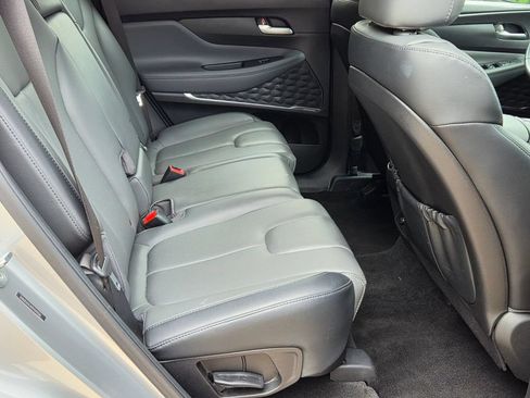 Used 2023 Hyundai Santa Fe SEL w/ Premium Package FWD image 17