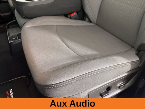 Used 2024 RAM 2500 Big Horn w/ Bed Utility Group image 11