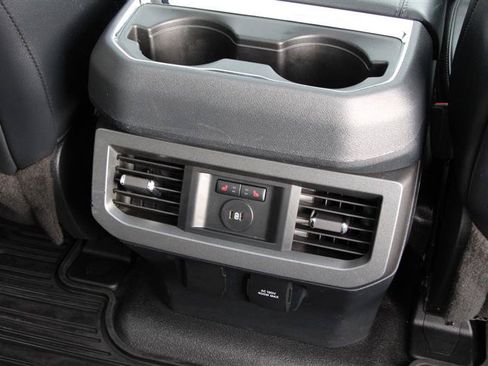 Used 2023 Ford F350 Lariat w/ Lariat Ultimate Package AWD/4WD image 19