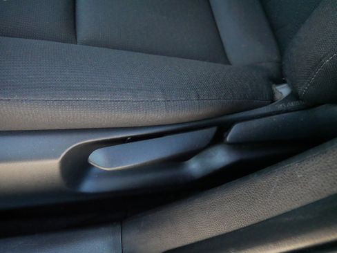 Certified 2023 Toyota Corolla LE image 20