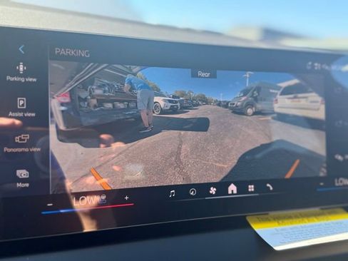 New 2026 BMW X3 xDrive30 w/ Premium Package image 36