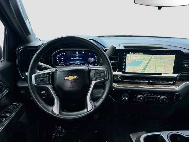 Used 2023 Chevrolet Silverado 1500 LT w/ LPO, Dark Essentials Package RWD image 23